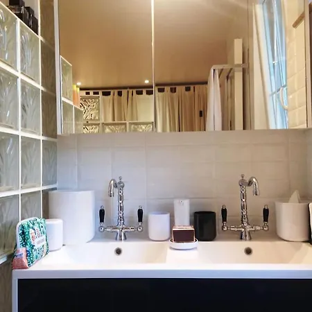 Petit Luxe A La Francaise - Paris A 15' Des Champs Elysees *