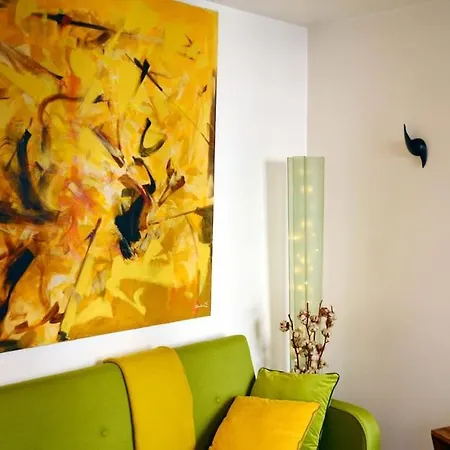 Petit Luxe A La Francaise - Paris A 15' Des Champs Elysees Apartment
