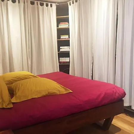 Petit Luxe A La Francaise - Paris A 15' Des Champs Elysees Apartment