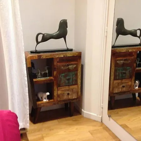 Apartment Petit Luxe A La Francaise - Paris A 15' Des Champs Elysees *