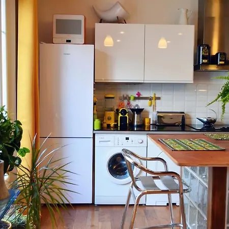 Apartment Petit Luxe A La Francaise - Paris A 15' Des Champs Elysees Levallois-Perret