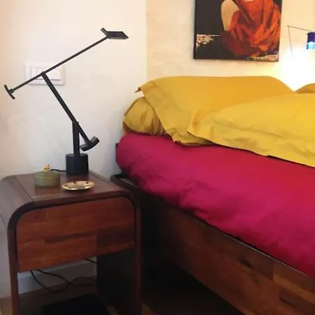 Petit Luxe A La Francaise - Paris A 15' Des Champs Elysees Apartment Levallois-Perret